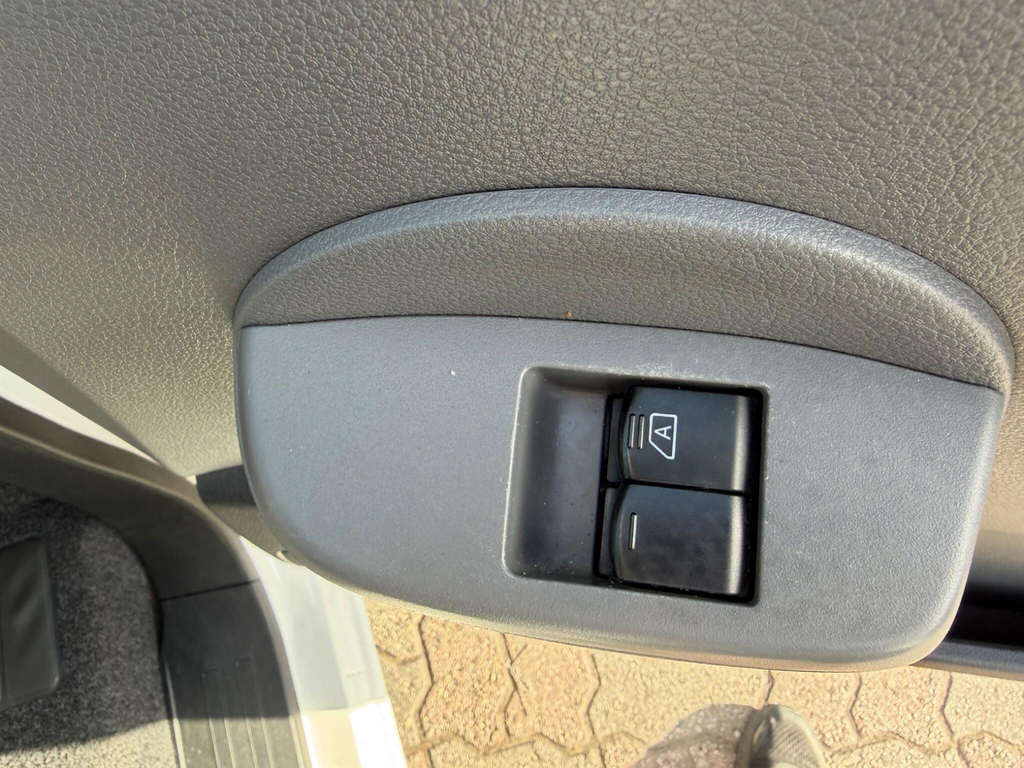 Nissan e-NV200 40Kw Evalia With 7 Seats And Sat Nav Heat P White #11