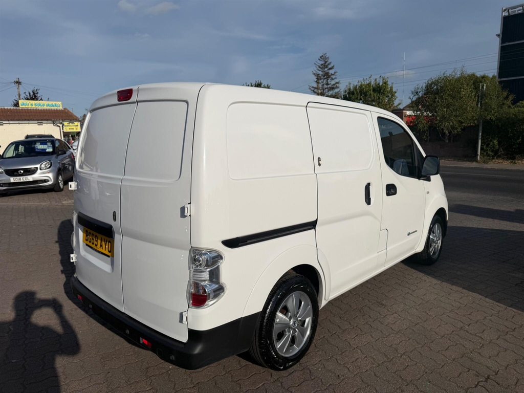 Nissan e-NV200 40Kw Evalia With 7 Seats And Sat Nav Heat P White #8