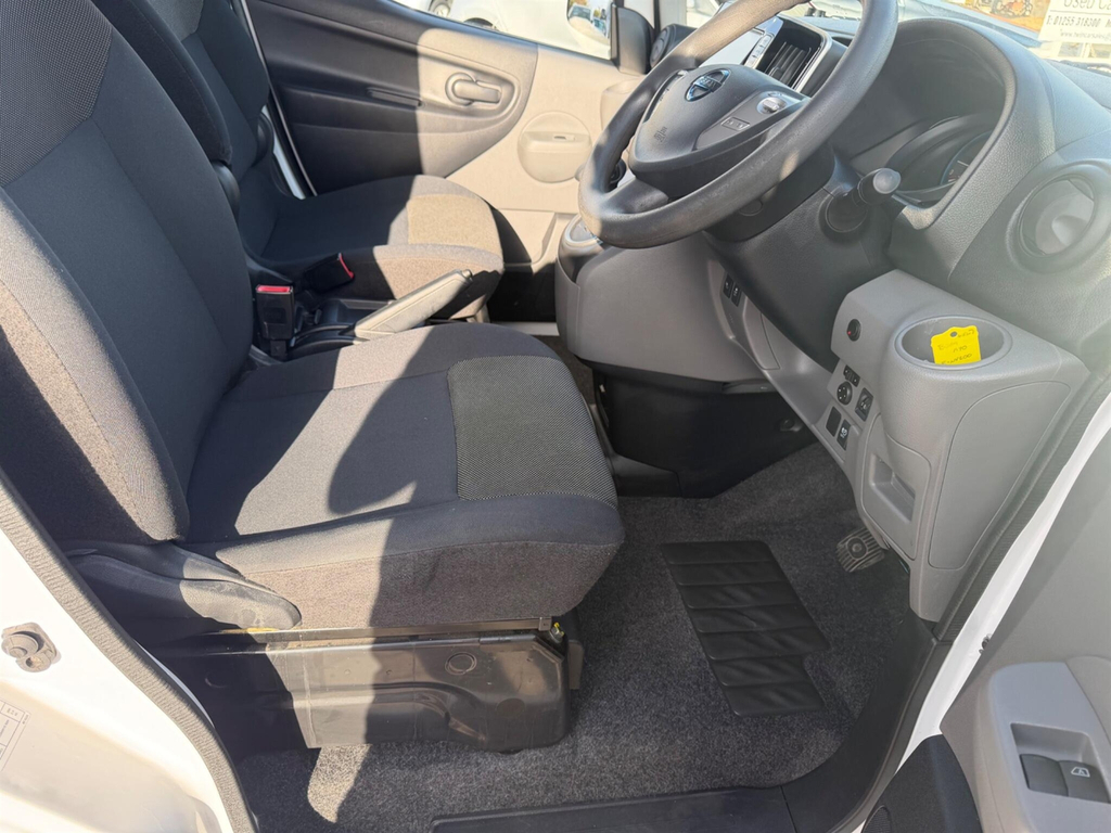 Nissan e-NV200 40Kw Evalia With 7 Seats And Sat Nav Heat P White #19