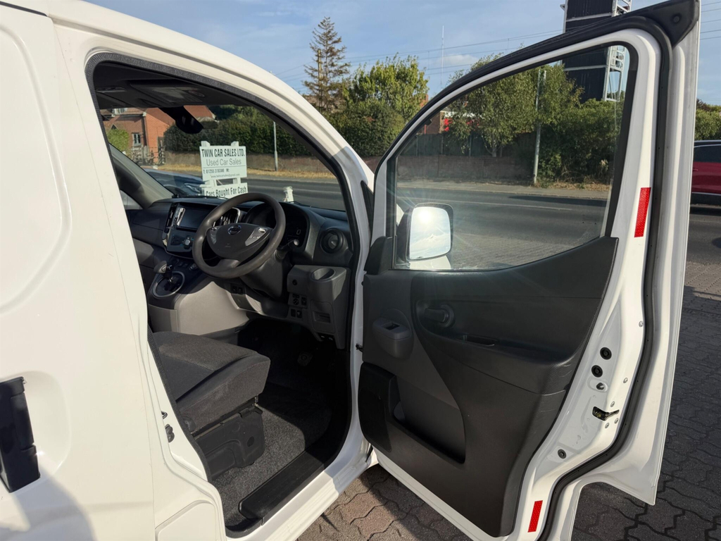 Nissan e-NV200 40Kw Evalia With 7 Seats And Sat Nav Heat P White #10