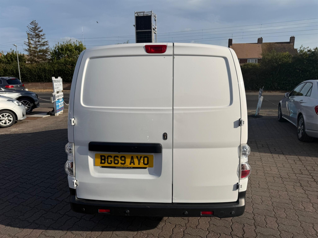 Nissan e-NV200 40Kw Evalia With 7 Seats And Sat Nav Heat P White #7