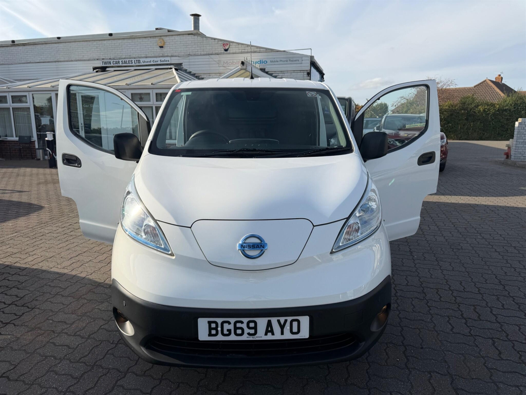 Nissan e-NV200 40Kw Evalia With 7 Seats And Sat Nav Heat P White #33