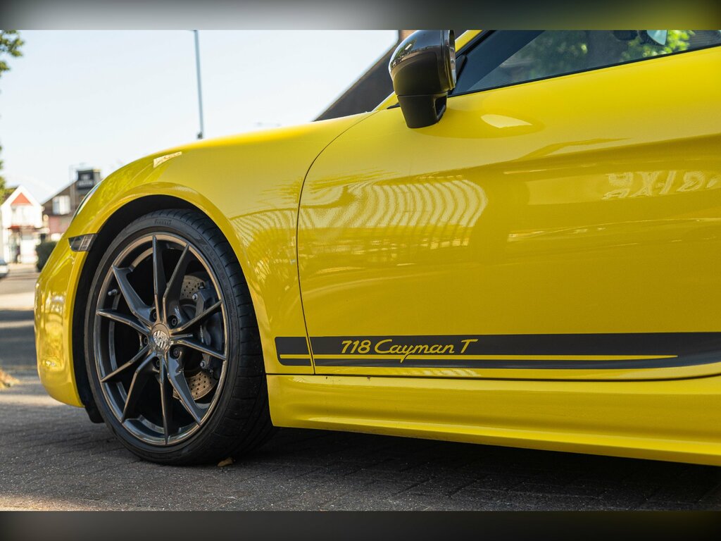 Porsche 718 Cayman 718 Cayman Gt4 Rs S-a Silver #14