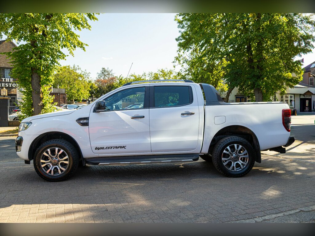 Ford Ranger 3.2 Tdci Wildtrak Pickup Double Cab Aut White #4