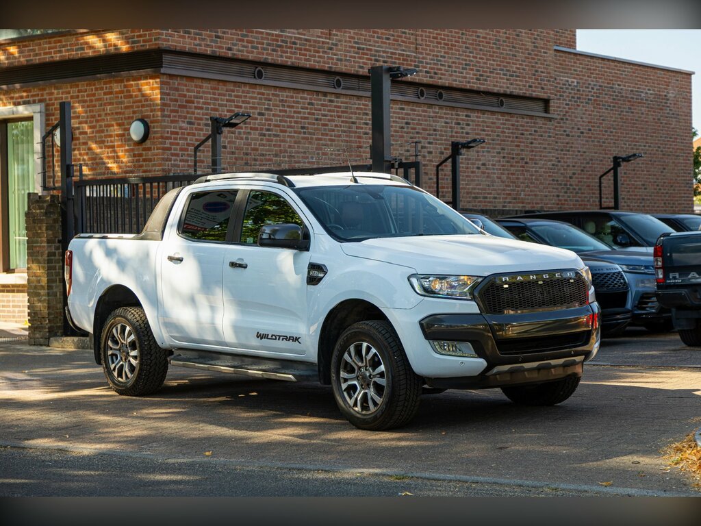 Ford Ranger 3.2 Tdci Wildtrak Pickup Double Cab Aut White