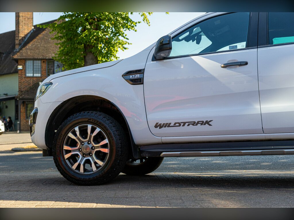 Ford Ranger 3.2 Tdci Wildtrak Pickup Double Cab Aut White #6