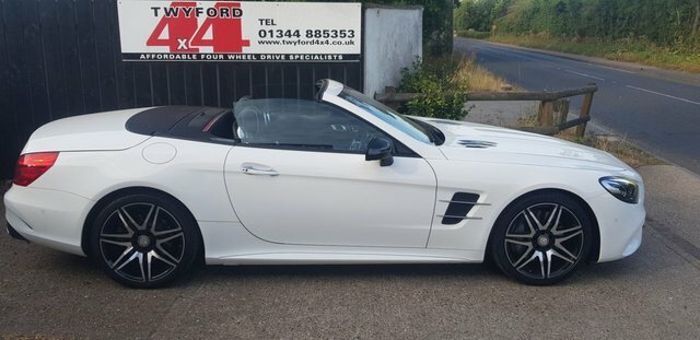 Mercedes-Benz SL Class 3.0 Sl400 V6 Amg Line Roadster G-tronic LL16ZGR White #3