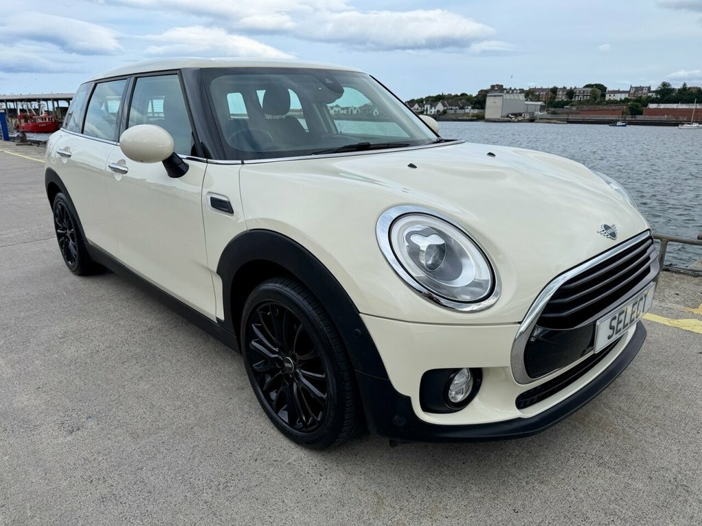 Mini Clubman 1.5L Cooper White