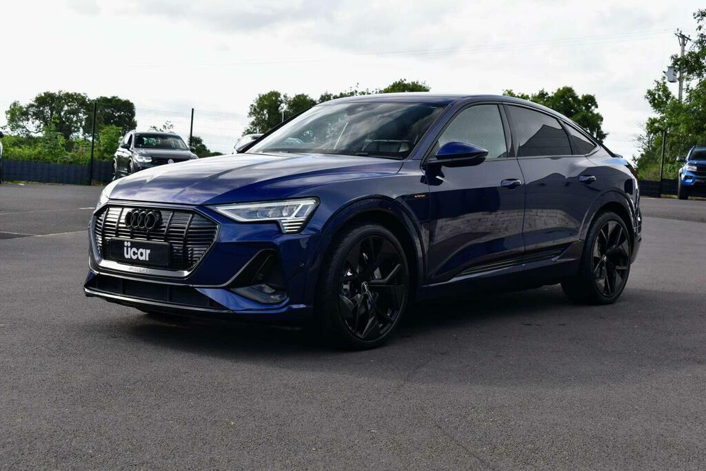 Audi E-tron Suv 55 S Line Sportback Quattro 95Kwh 11 Blue #3