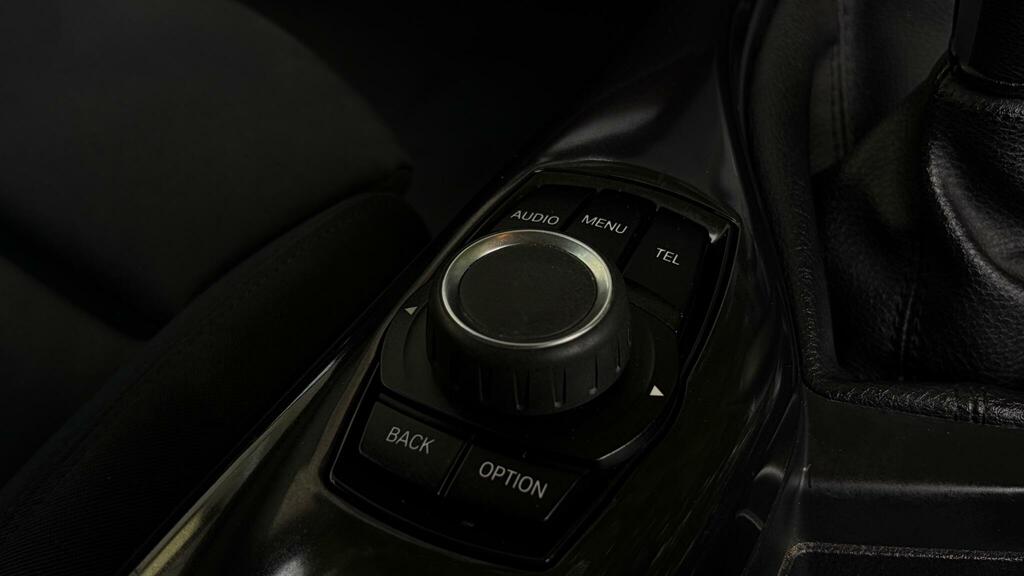 BMW 1 Series 118D Sport Black #17
