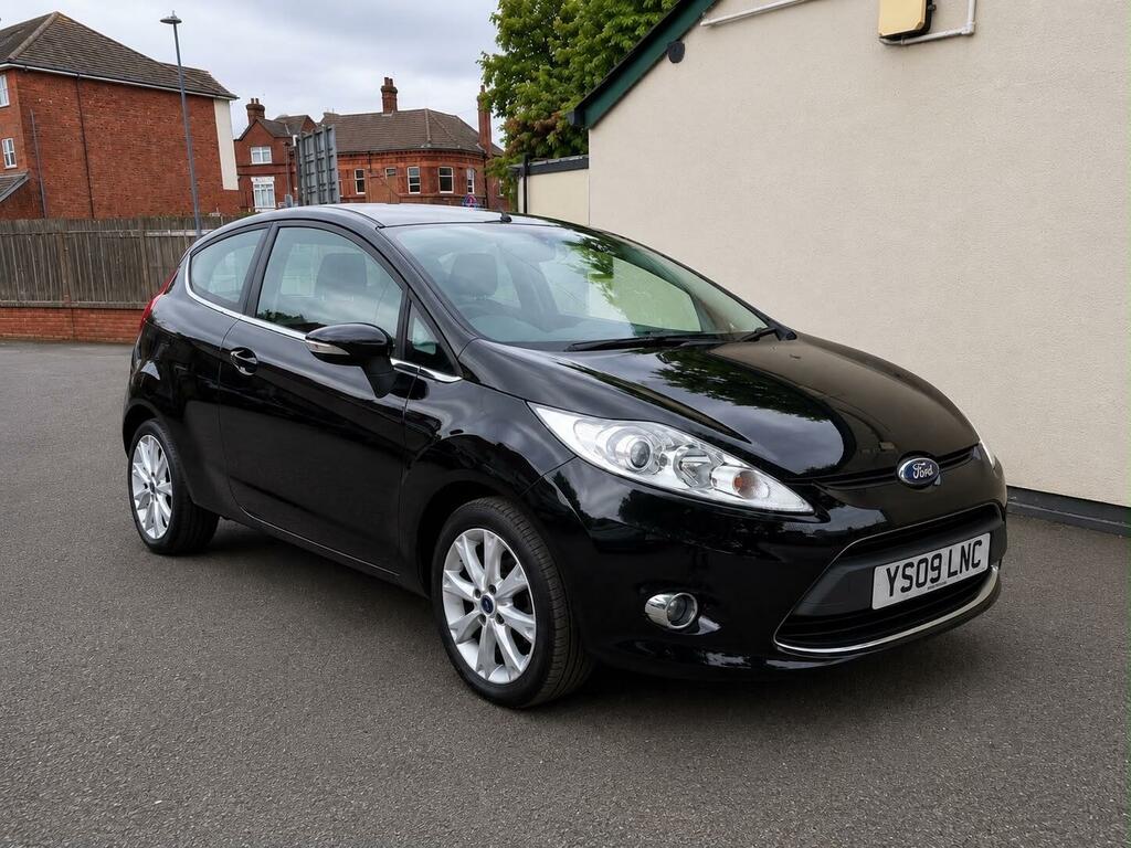 Ford Fiesta Zetec 3-Door Red #4