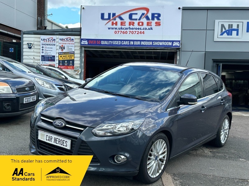 Ford Focus 1.6 Titanium Estate Euro 5 1 White #1