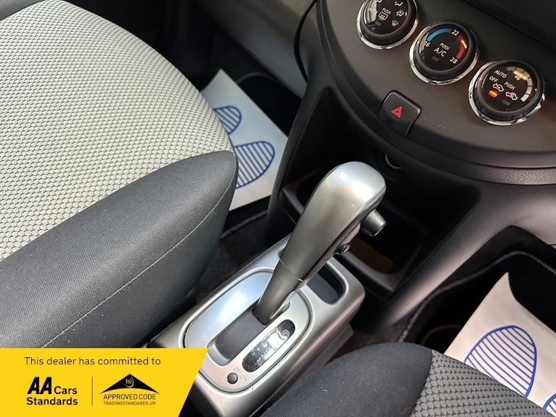 Nissan Note 2011 Nissan Notenbsp1.6 16V Tekna Euro 5 Blue #13