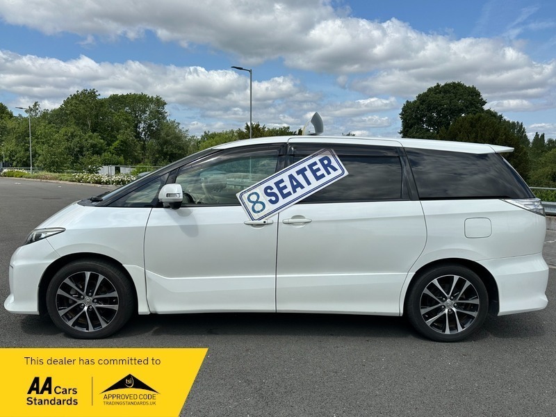 Toyota Estima Aeras 8 Seater White #9