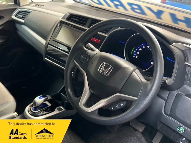 Honda Jazz Fit 1.5 Hybrid Jazz Silver #2
