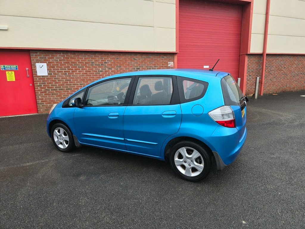 Honda Jazz 1.4 I-vtec Ex Cvt Euro 5 Red #8
