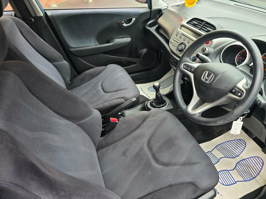 Honda Jazz 1.4 I-vtec Ex Cvt Euro 5 Red #18