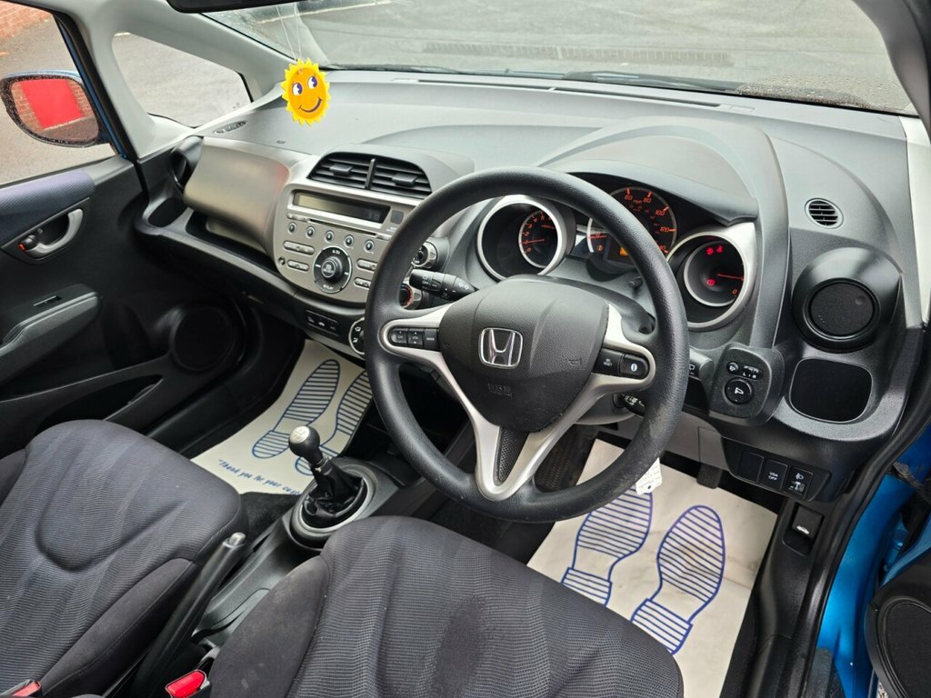 Honda Jazz 1.4L Es Blue #2