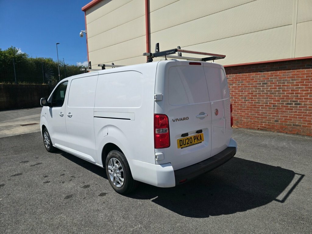 Vauxhall Vivaro 1.5L Sportive White #3