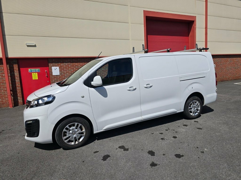 Vauxhall Vivaro 1.5 Turbo D 120Ps Edition L - Mpv 9 Seats Red #7