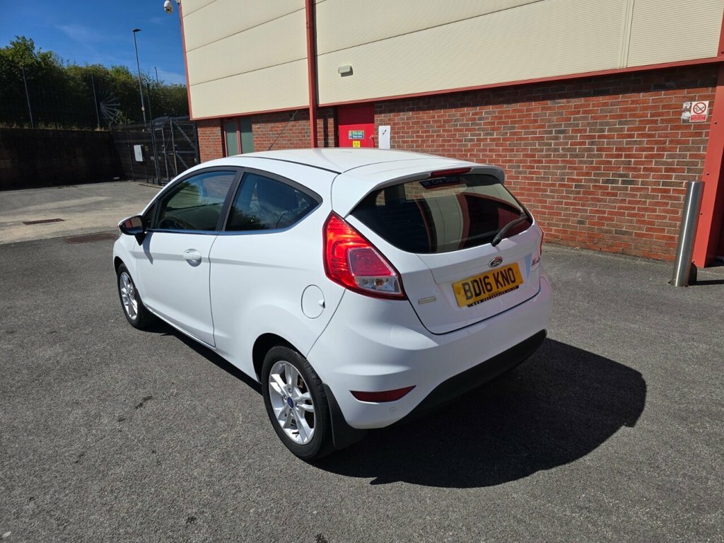 Ford Fiesta 1L Zetec White #5
