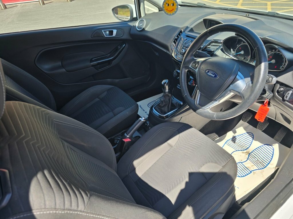 Ford Fiesta 1L Zetec White #3