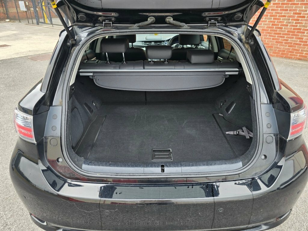 Lexus CT 1.8L Premier Black #4