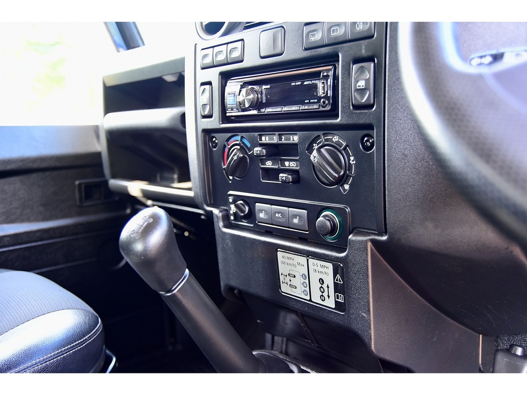 Land Rover Defender 90 2.2 Tdci Hard Top Suv 4Wd Swb Euro 5 Black #15
