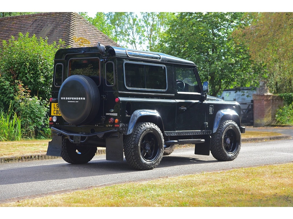 Land Rover Defender 90 Tdci Xs Black #6