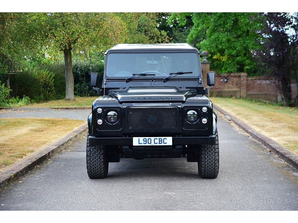 Land Rover Defender 90 Tdci Xs Black #3