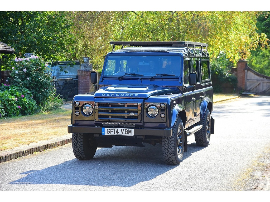 Land Rover Defender 110 110 2,2 Tdci Hard Top White #31