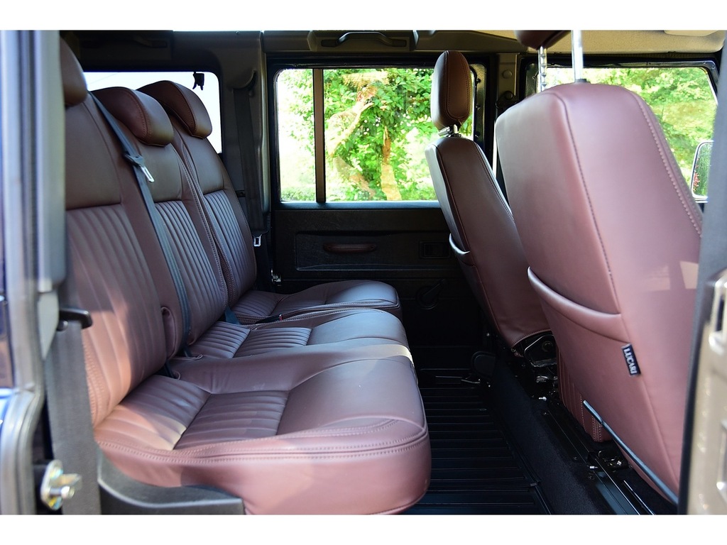 Land Rover Defender 110 110 2,2 Tdci Hard Top White #22