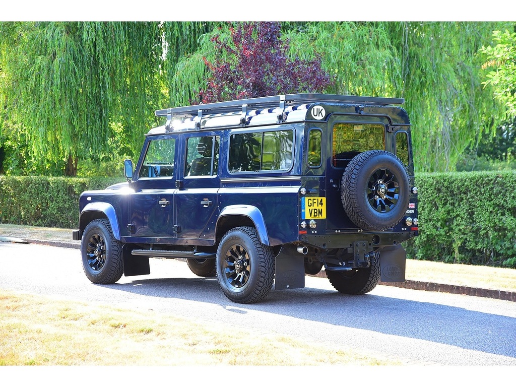Land Rover Defender 110 110 2,2 Tdci Hard Top White #9