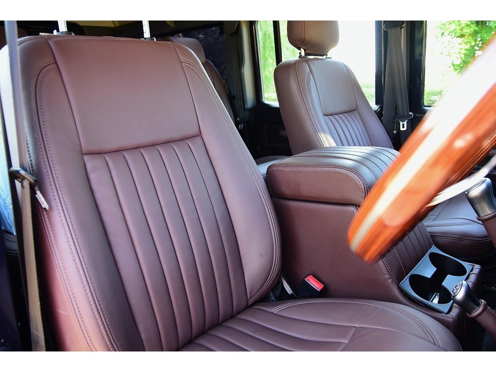 Land Rover Defender 110 110 2,2 Tdci Hard Top White #15
