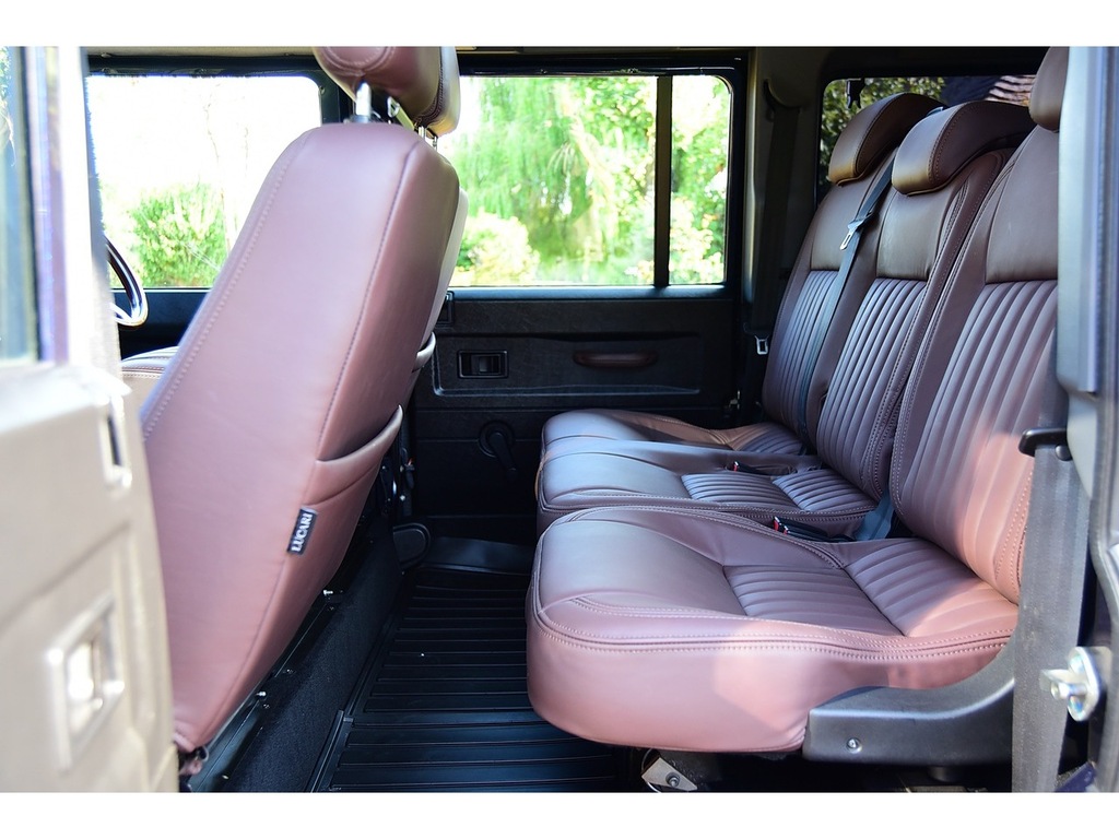 Land Rover Defender 110 110 2,2 Tdci Hard Top White #21