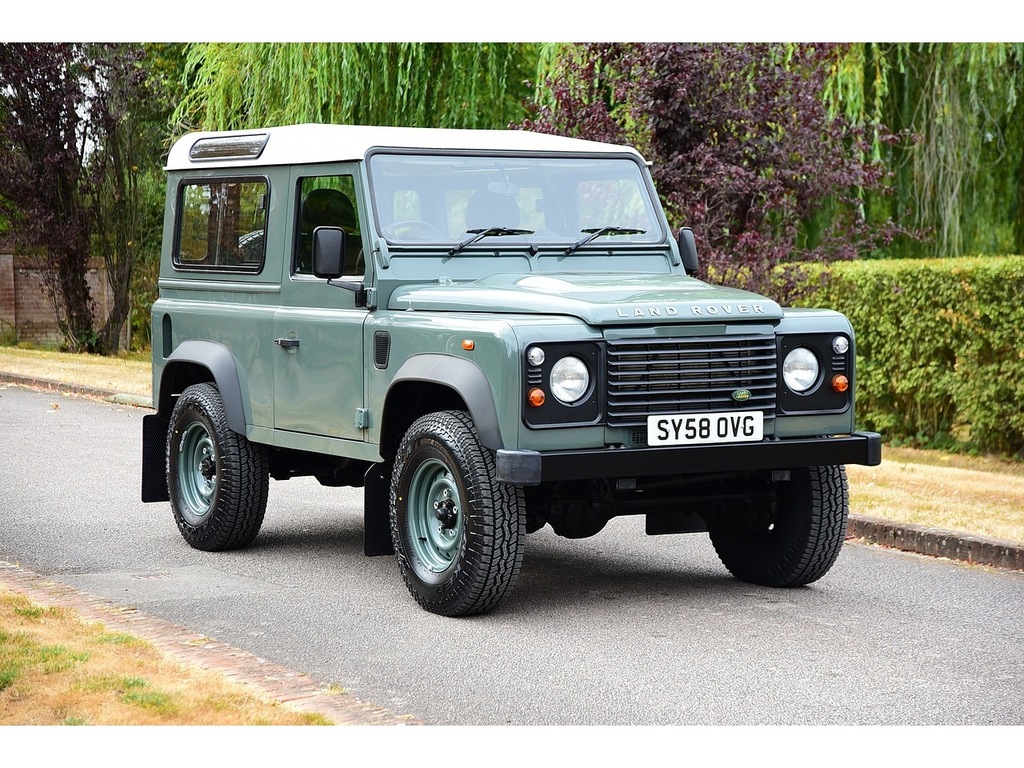 Land Rover Defender 90 Tdci Green