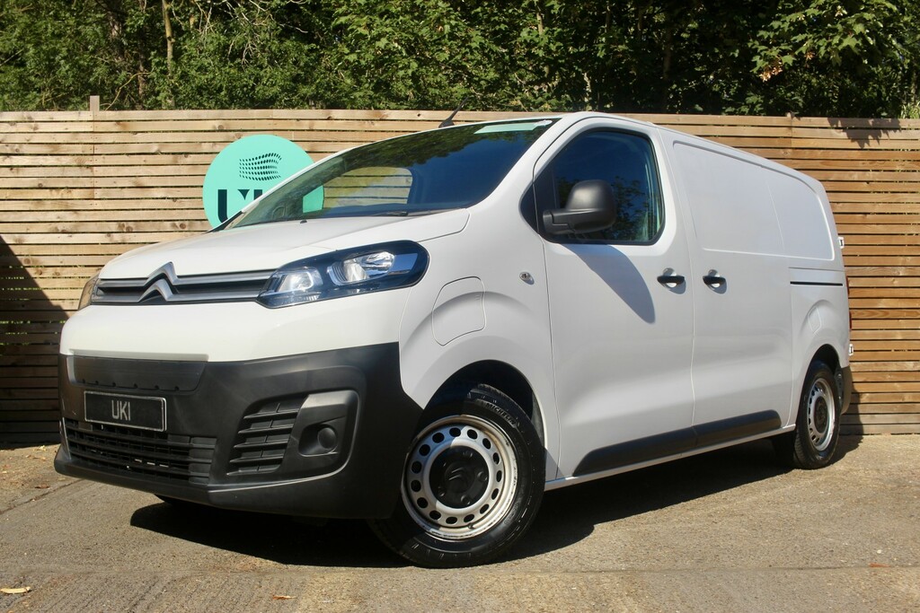 Citroen Dispatch Mpv White