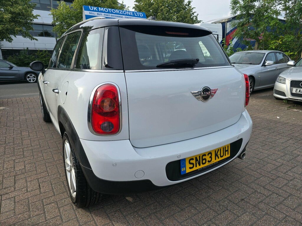 Mini Countryman 2.0 Cooper D All4 Euro 5 White #3