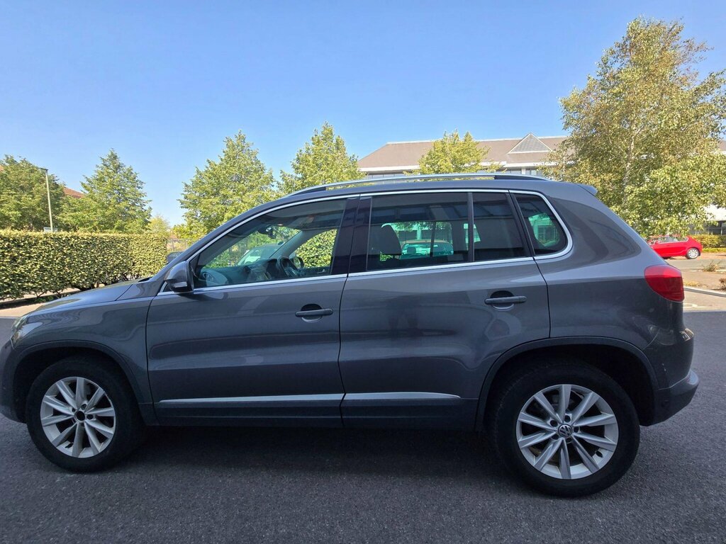 Volkswagen Tiguan 2.0 Tdi Bluemotion Tech Se 4Wd Euro 5 Ss Grey #5
