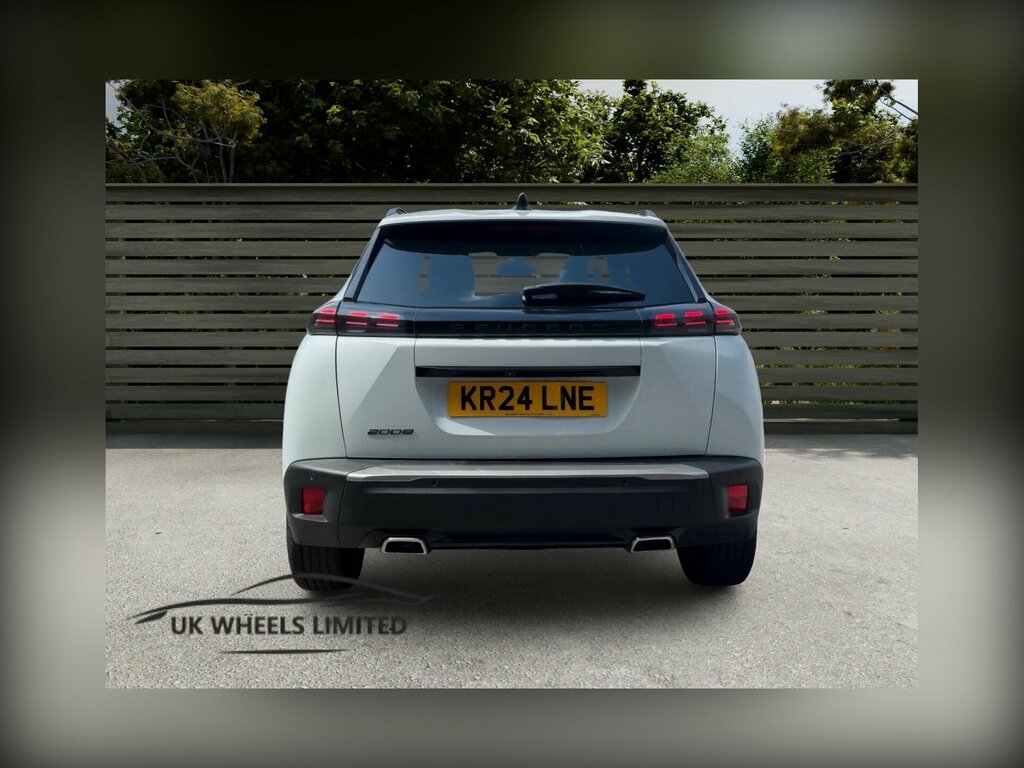 Peugeot 2008 1.2 Puretech Allure Eat Euro 6 Ss White #3