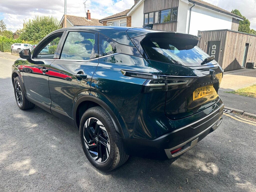 Nissan Qashqai 1.5 H E-power Acenta Premium Euro 6 Ss DP24BHJ Green #4
