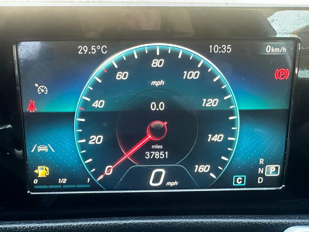 Mercedes-Benz GLB Class 200 Amg Line Premium 7G-tronic 2022 Blue #25