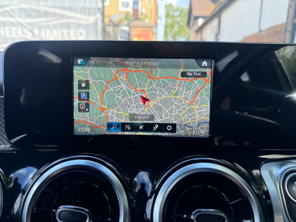 Mercedes-Benz GLB Class 200 Amg Line Premium 7G-tronic 2022 Blue #24