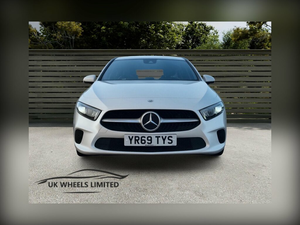 Mercedes-Benz A Class 1.3 A200 Sport Executive 7G-dct Euro 6 Ss White