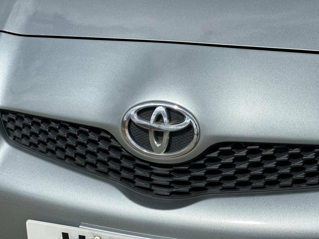 Toyota Yaris 1.3 Dual Vvt-i T Red #47