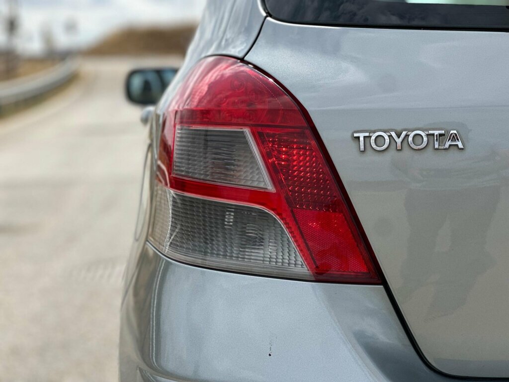 Toyota Yaris 1.3 Dual Vvt-i T Red #17