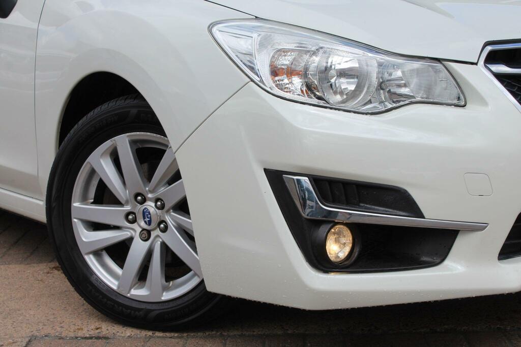 Subaru Impreza Hatchback White #2