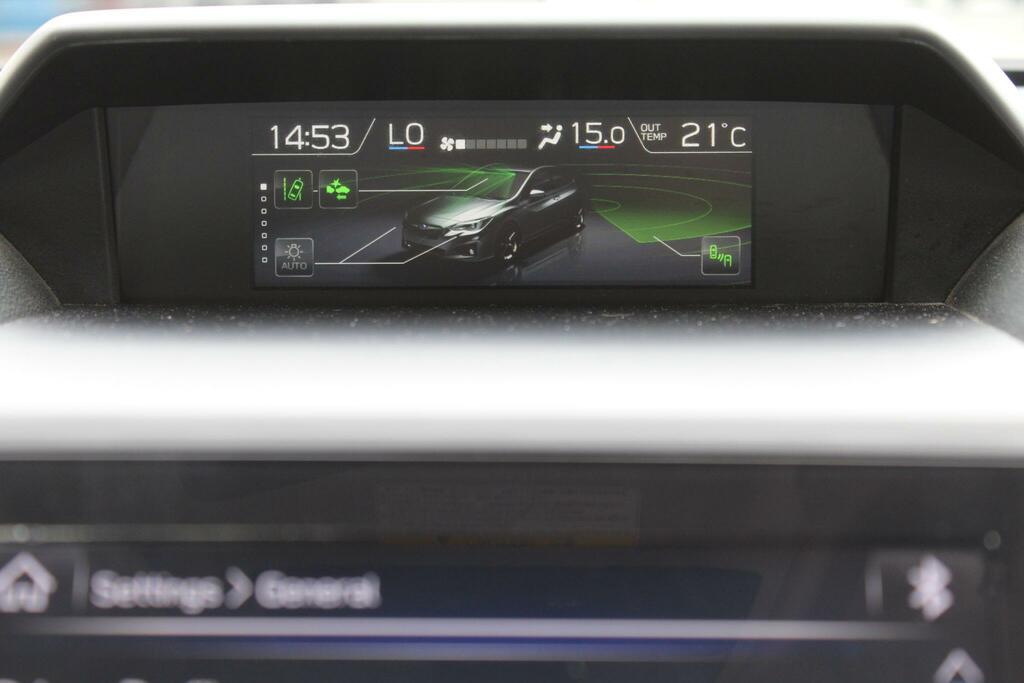 Subaru Impreza 1.6I Rc Hatchback Lineartronic 4Wd 140 White #25