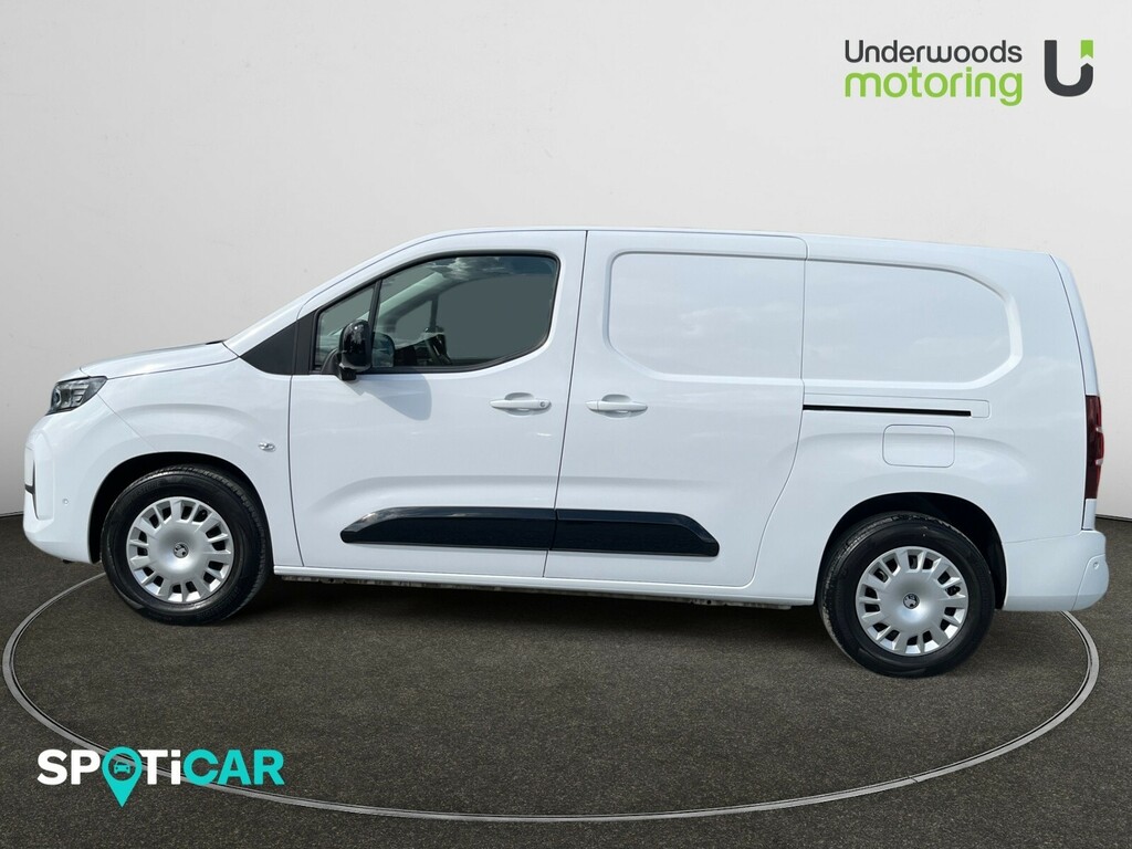 Vauxhall Combo-e Life 100Kw Pro 52Kwh H1 Van White #6