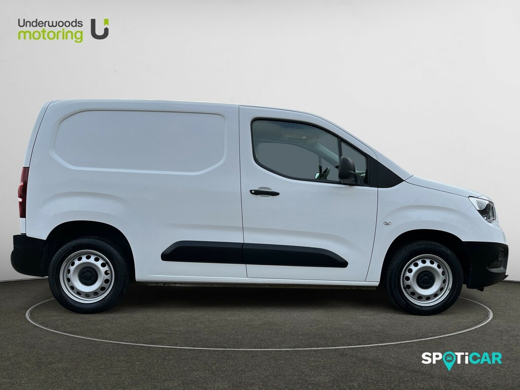 Vauxhall Combo 2300 1.5 Turbo D 100Ps L1 H1 Dynamic Van White #4